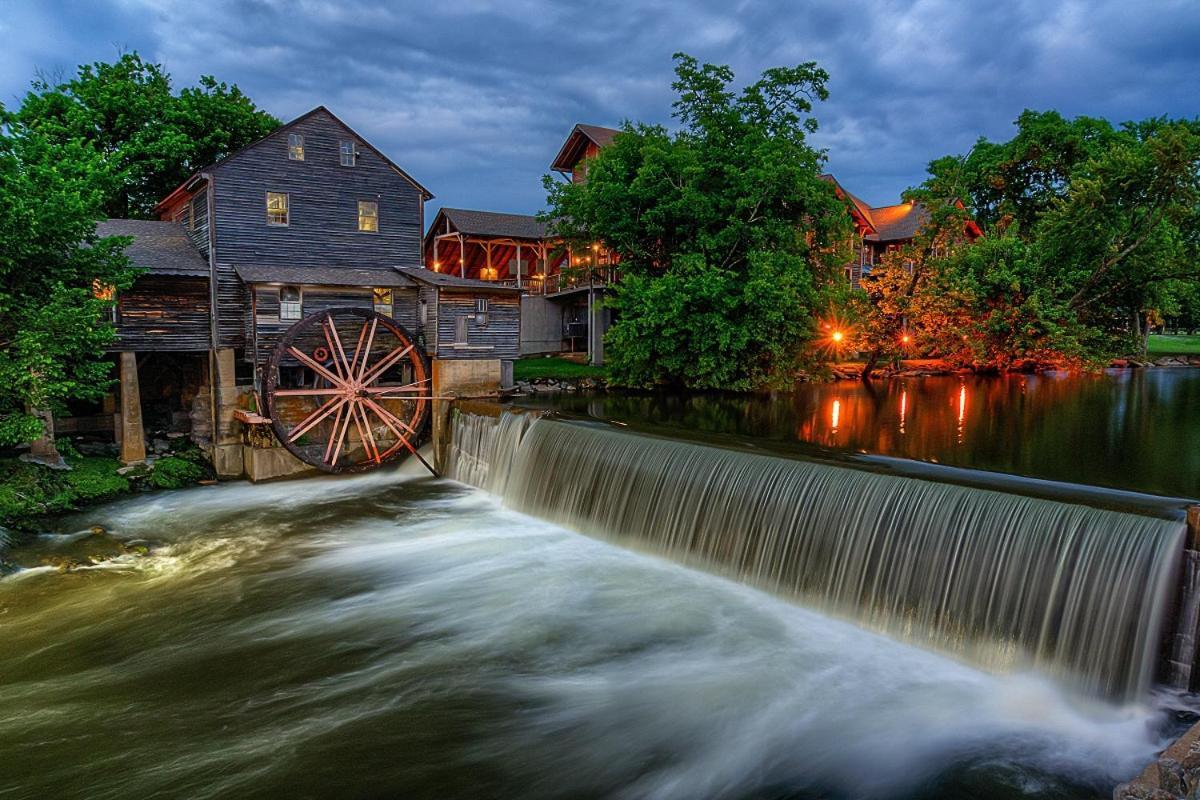 Ober Hideaway, Hot Tub, Wifi, 1089 Free Tickets Each Paid Day, Dollywood And More Гетлинбург Екстериор снимка