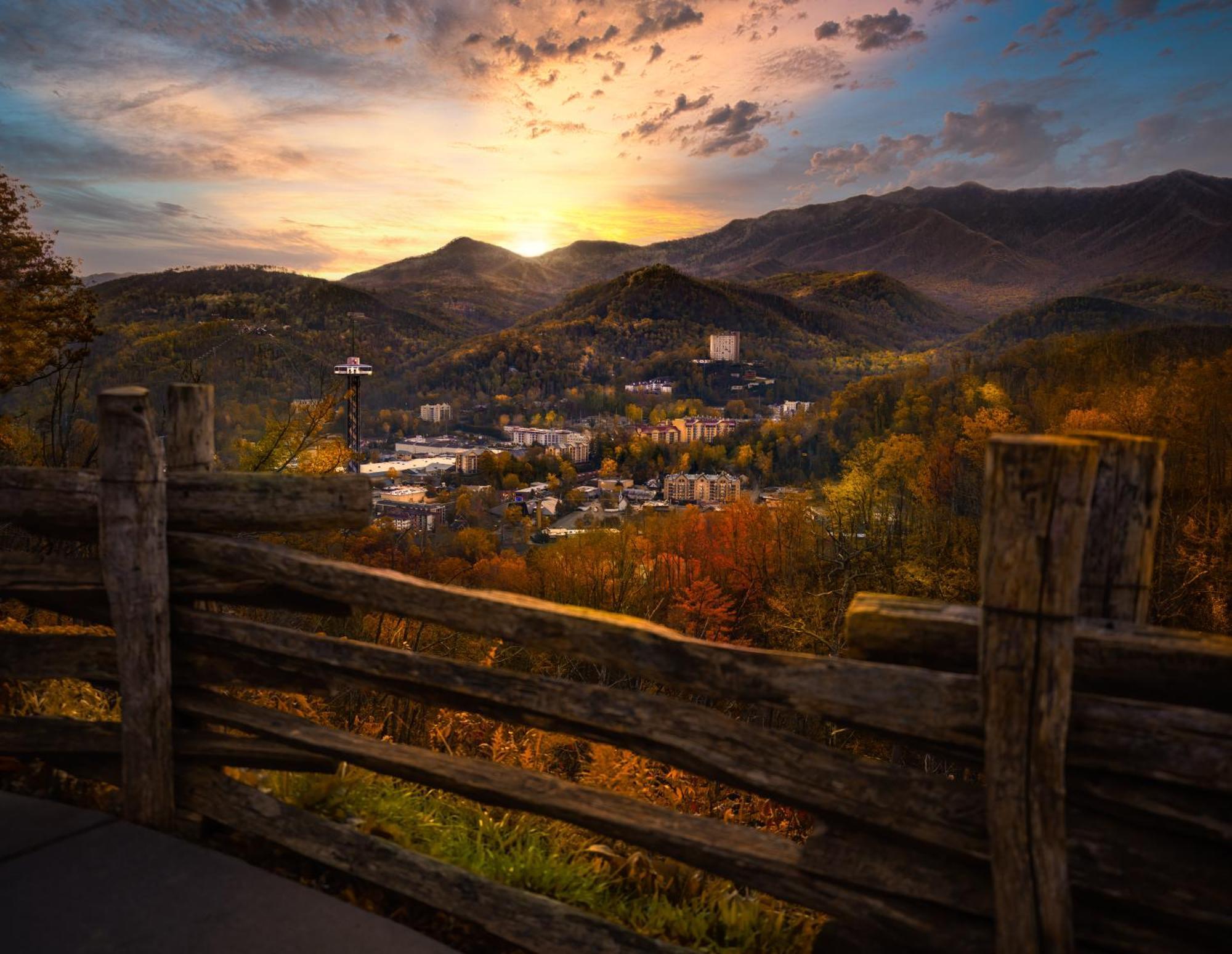Ober Hideaway, Hot Tub, Wifi, 1089 Free Tickets Each Paid Day, Dollywood And More Гетлинбург Екстериор снимка